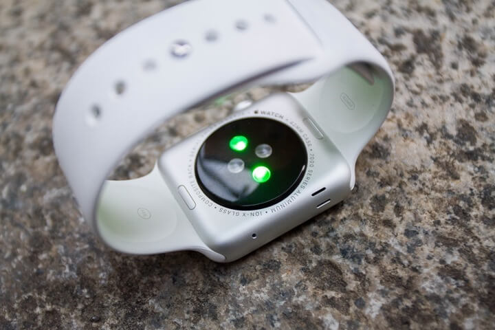 apple watch точность измерения пульса